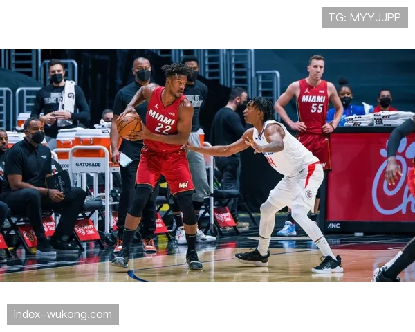 爵士遭遇4连败继续西部垫底 重建进程缓慢推进